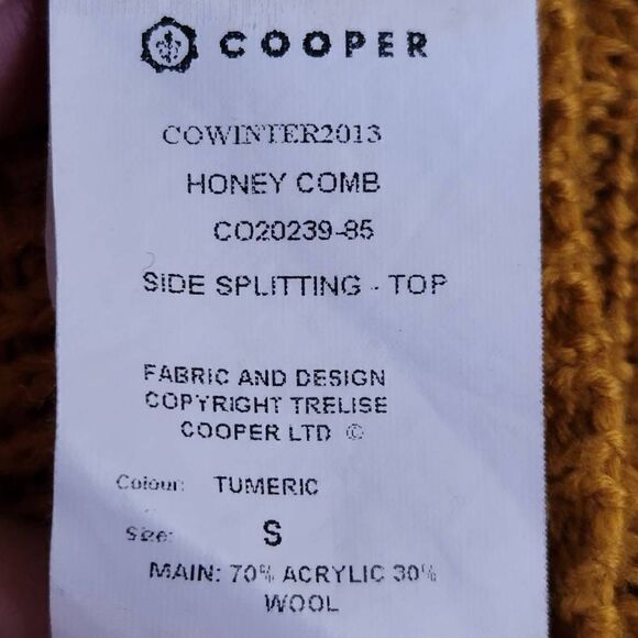 Cooper size S-M Wool women's side splitting top sweater knit tumeric mustard - Picture 4 of 4